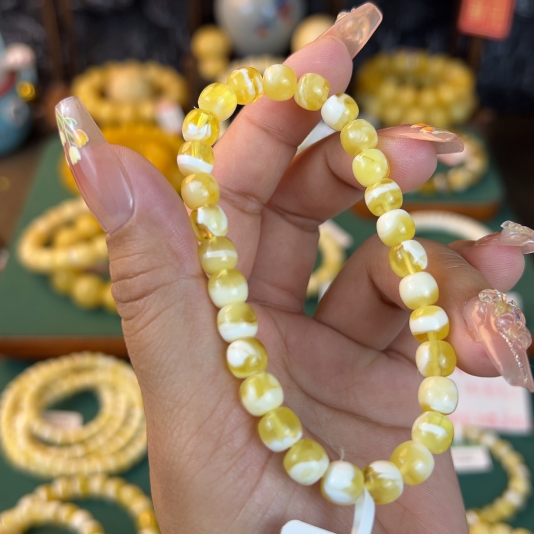 琥珀裸石未镶嵌jjjjjjjjjnnnn