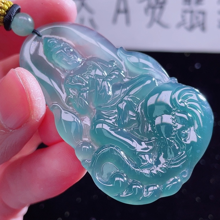 翡翠颈饰未镶嵌9999999999