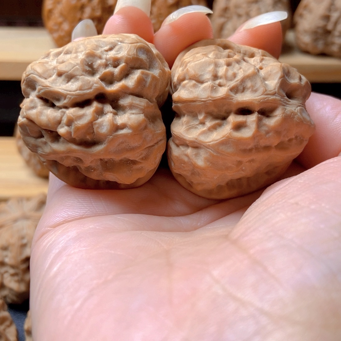 君***~吊坠文玩核桃蛤蟆头