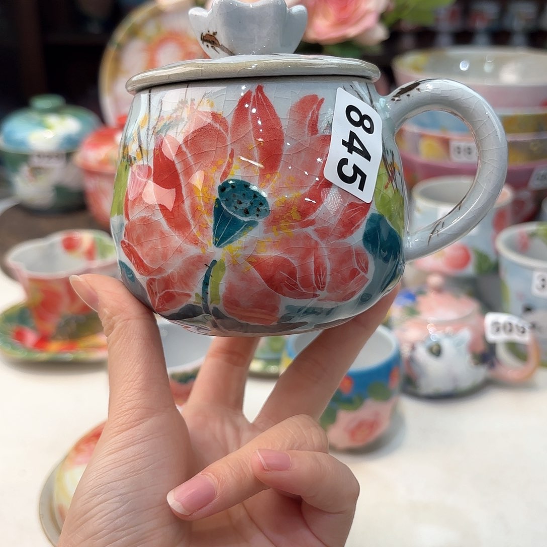 瓷片兔兔好可爱啊我