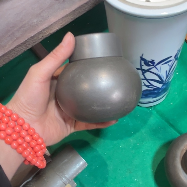 蜜安罐瓷香炉锡茶则名**?