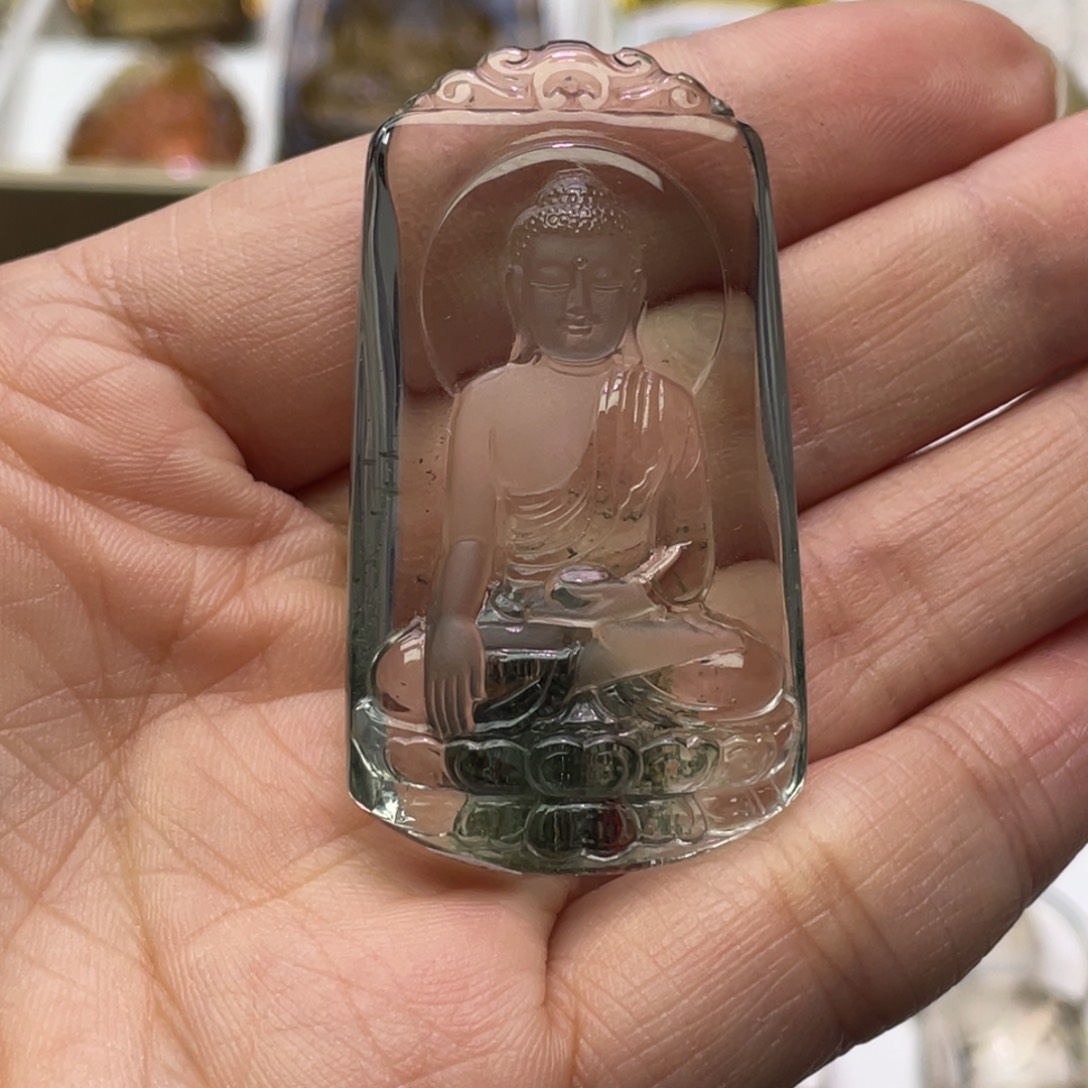 水晶颈饰未镶嵌是**呀定制