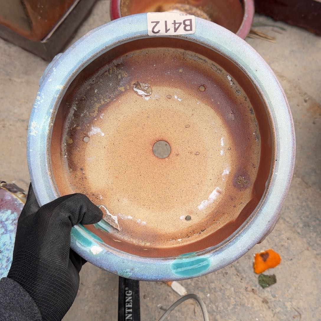 紫泥花盆岁****^412瑕疵的    