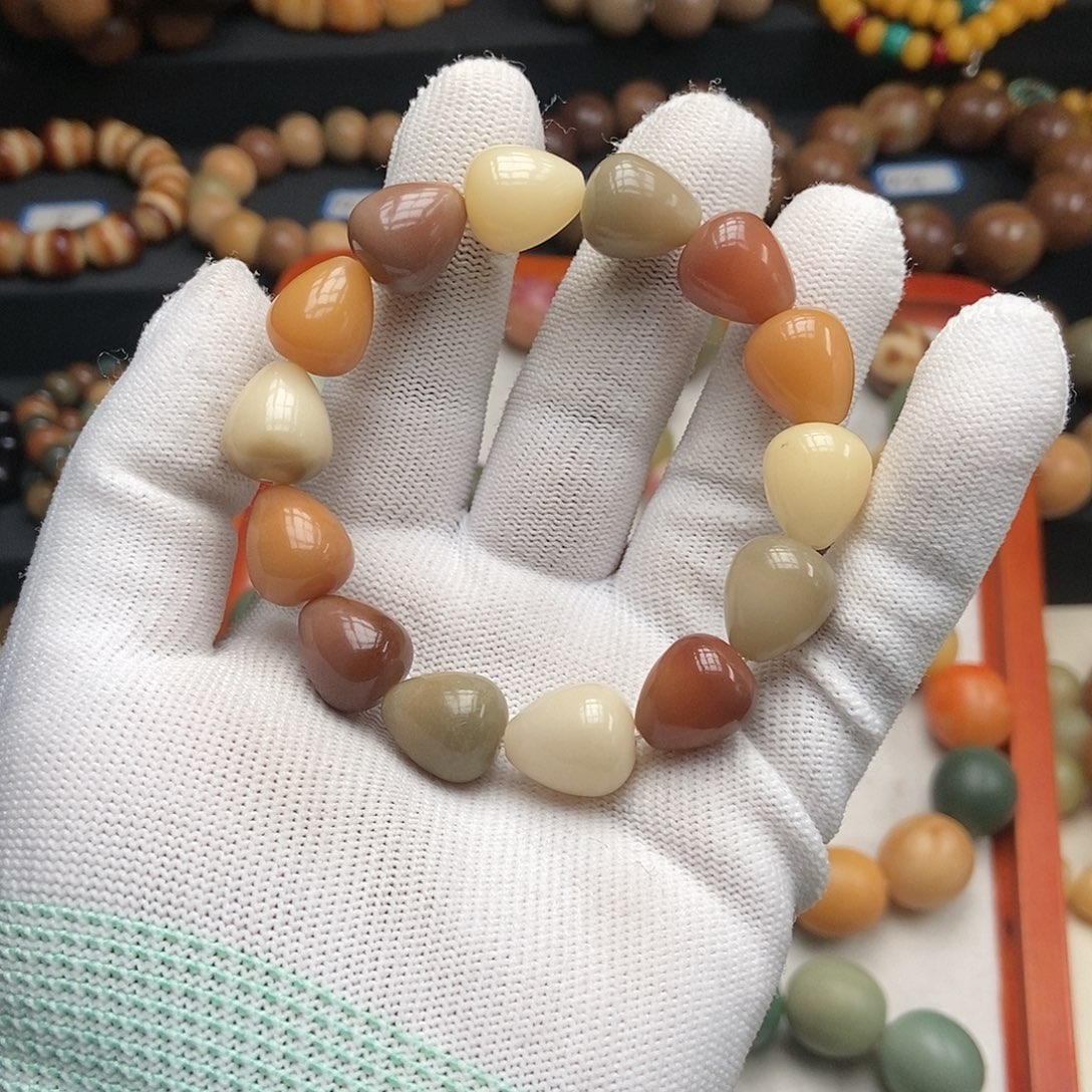 吊坠菩提根/象牙果15mm大水滴多宝