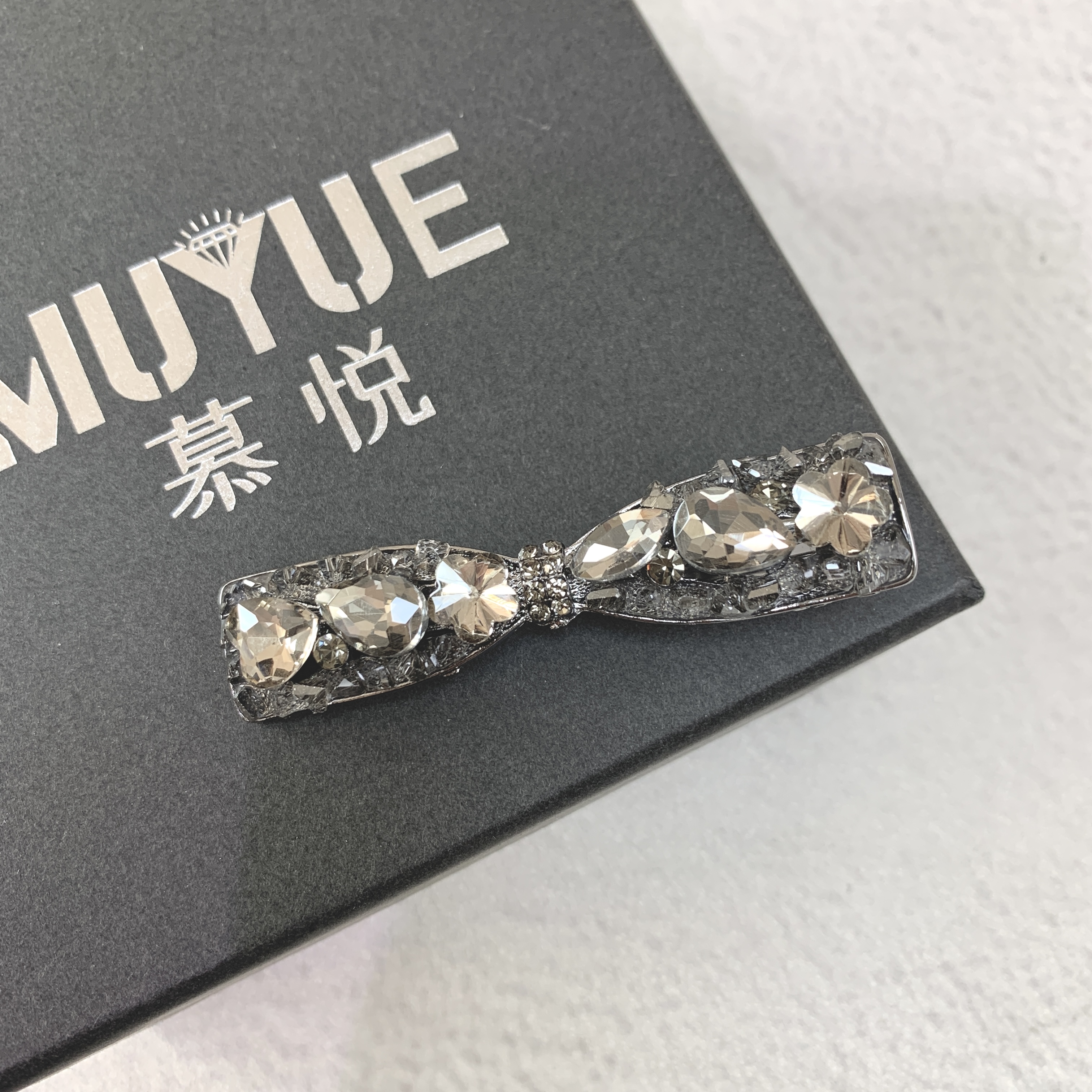 慕悦-【领结】M318专柜正品气质鸭嘴夹6cm侧边夹碎发夹