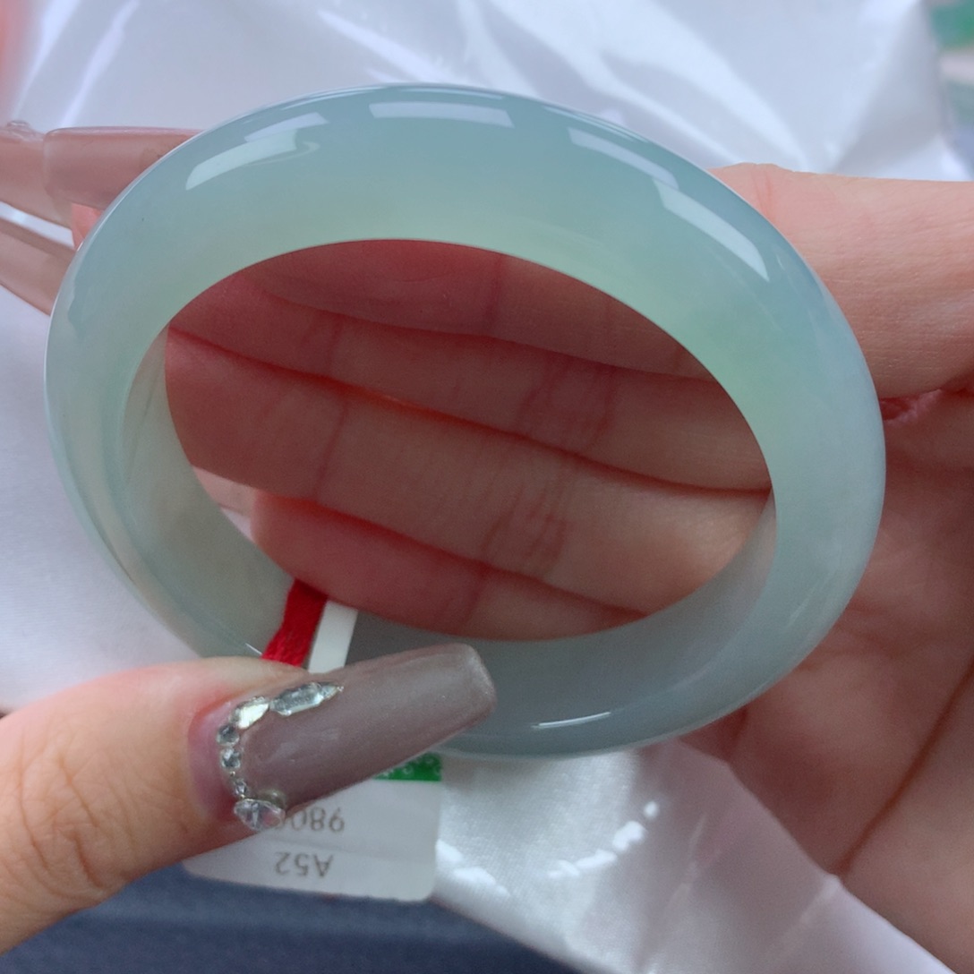 翡翠手镯未镶嵌52.1正圈