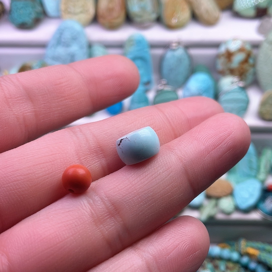 南红玛瑙颈饰未镶嵌