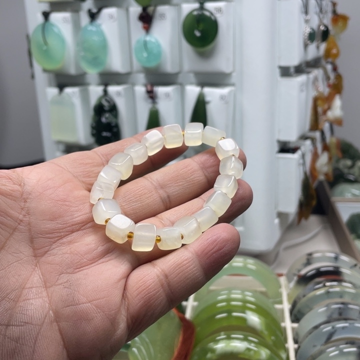 蛇纹石玉合金手链