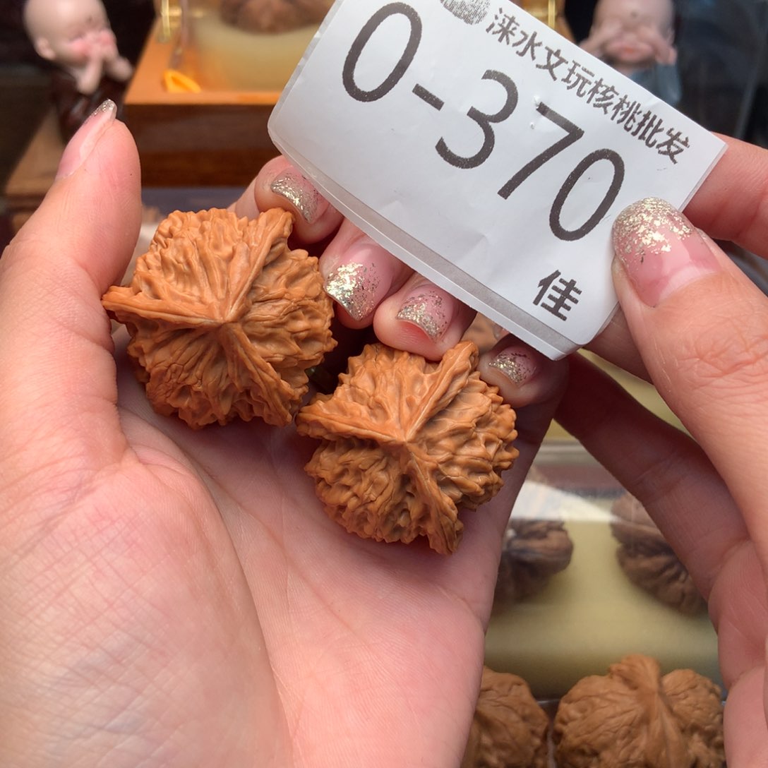 文玩核桃把件.**m37盘山本