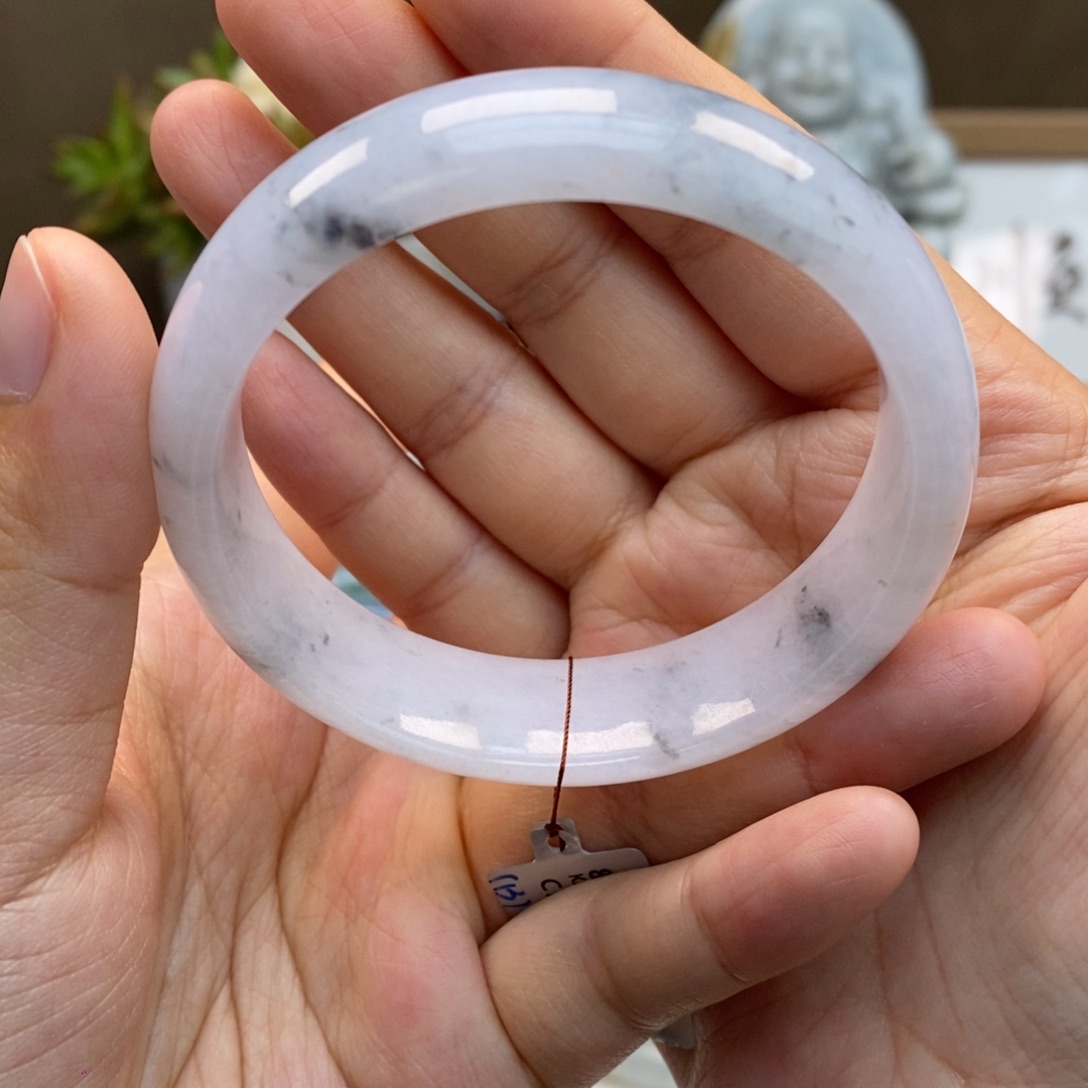 翡翠手镯未镶嵌天然