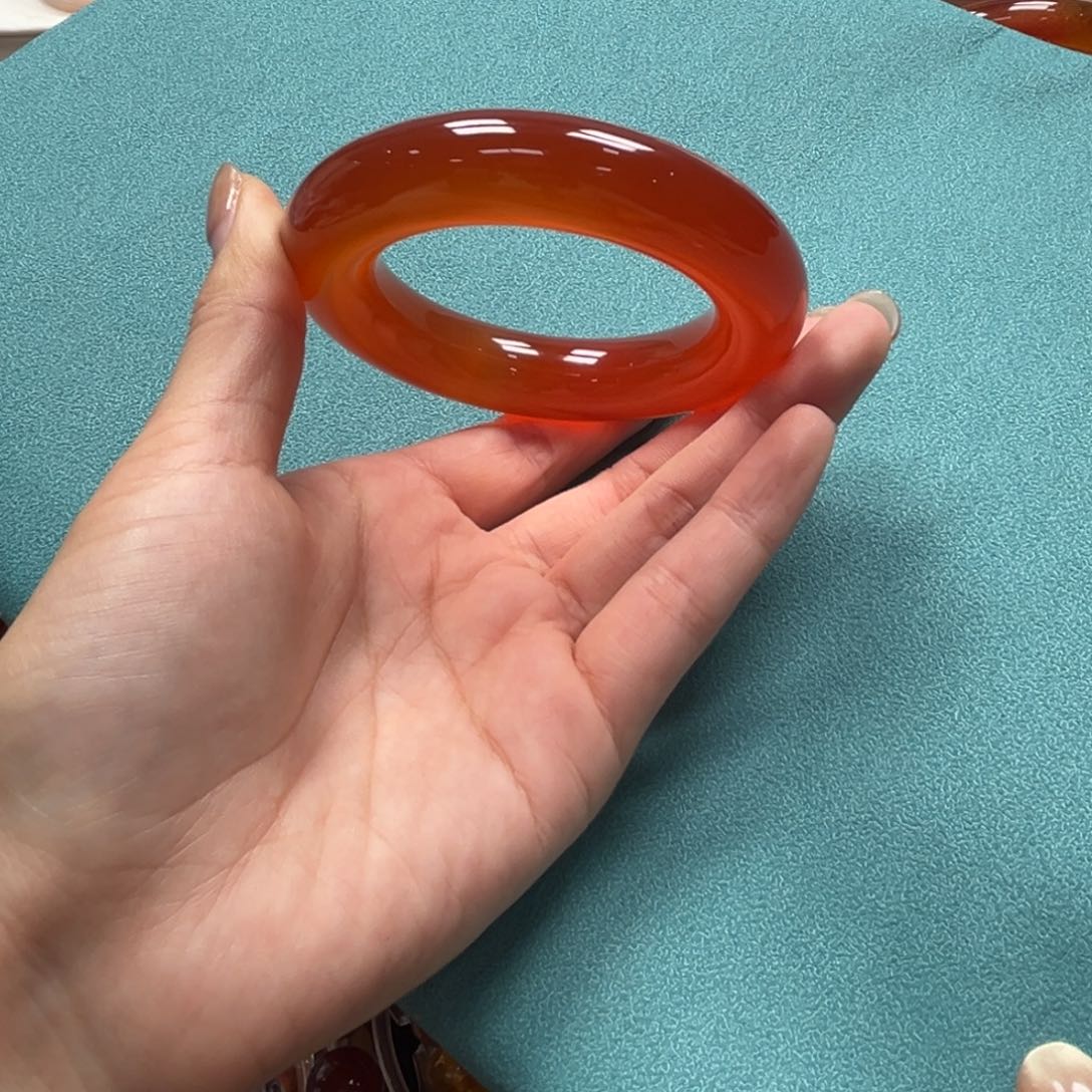 手镯玛瑙/玉髓未镶嵌