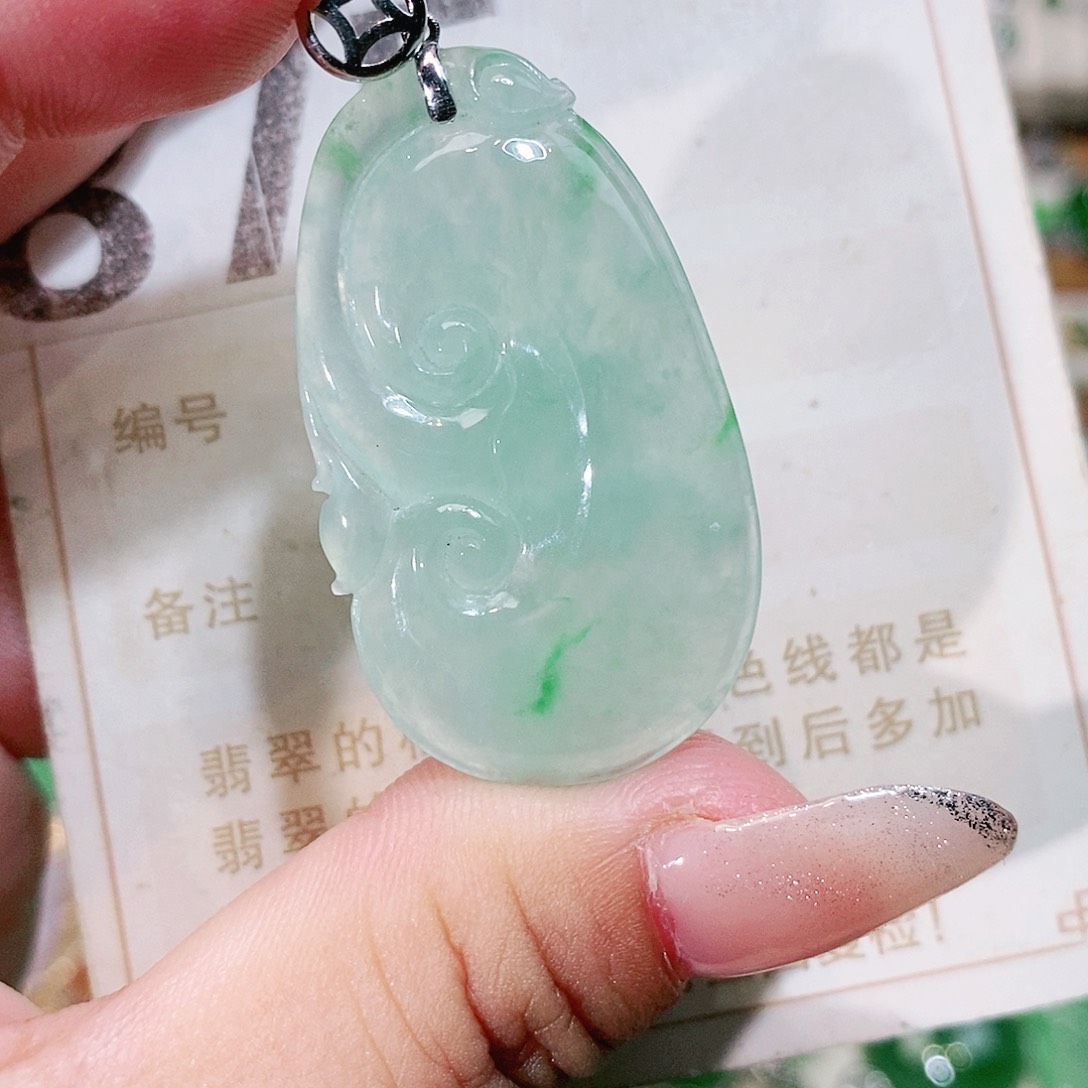 【闪购商品】翡翠挂件未镶嵌裸石