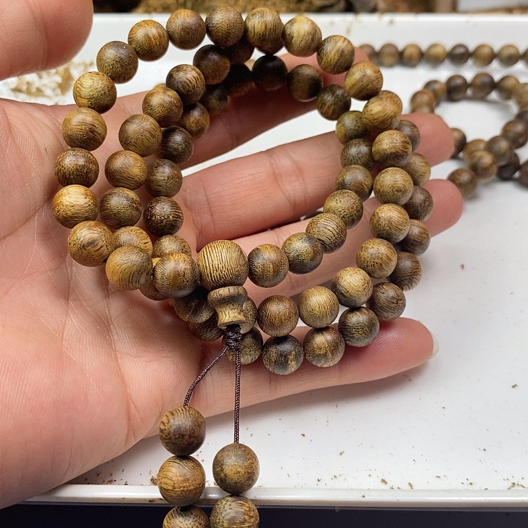 沉香手串乌身规格0.9-19