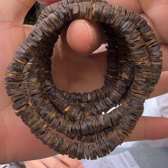 沉香手串乌身沉水0.7多样性发货1条