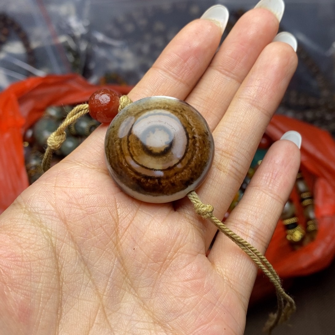 未镶嵌颈饰玛瑙/玉髓