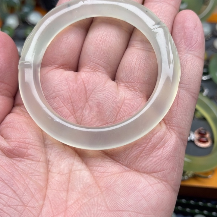 蛇纹石玉手镯53.8未镶嵌