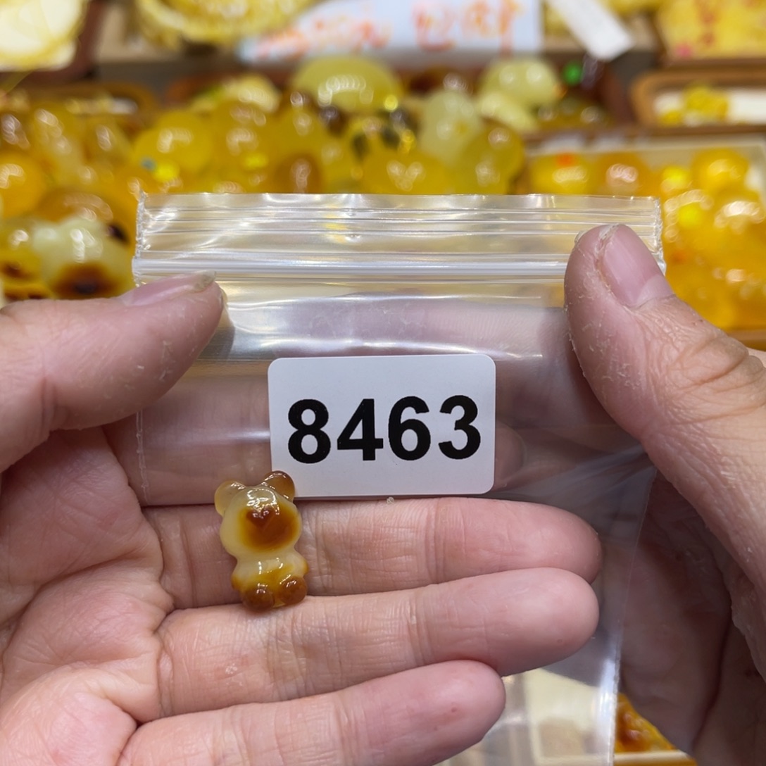 未镶嵌颈饰琥珀蜜蜡