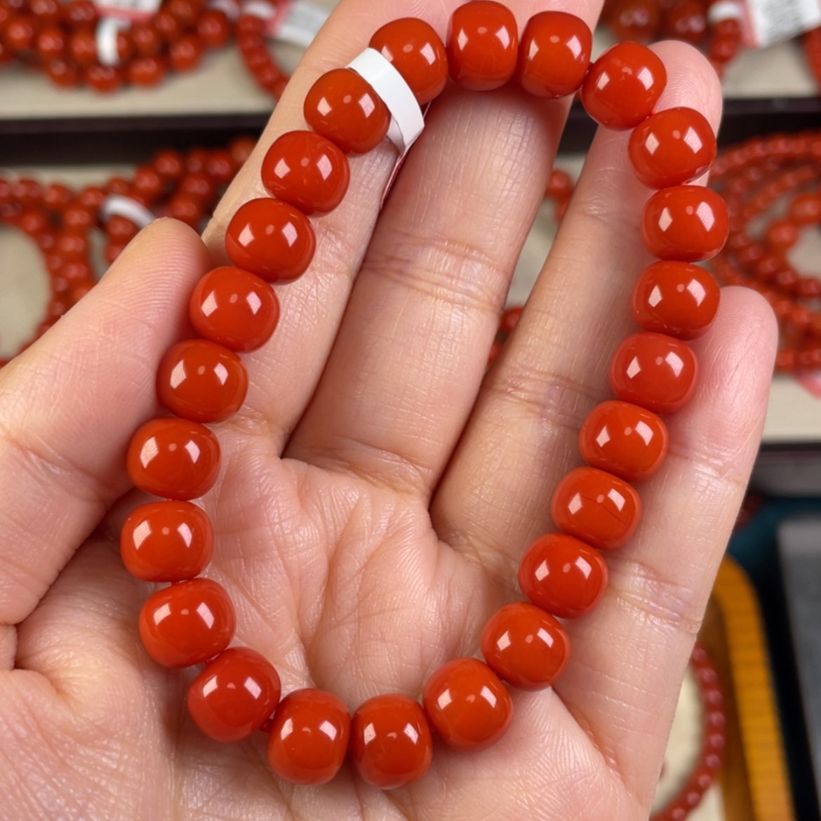 【闪购商品】南红玛瑙手链未镶嵌酒*儿满肉满色花