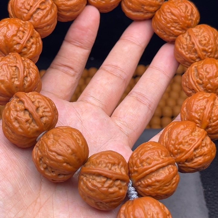 猴头核桃吊坠元宝秋子