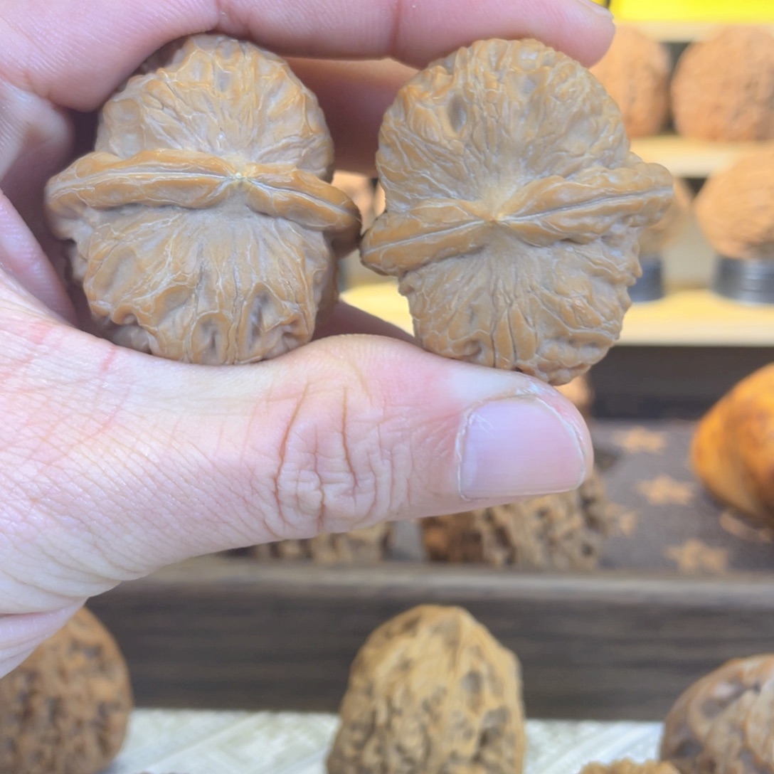 T***3核桃文玩核桃 元宝