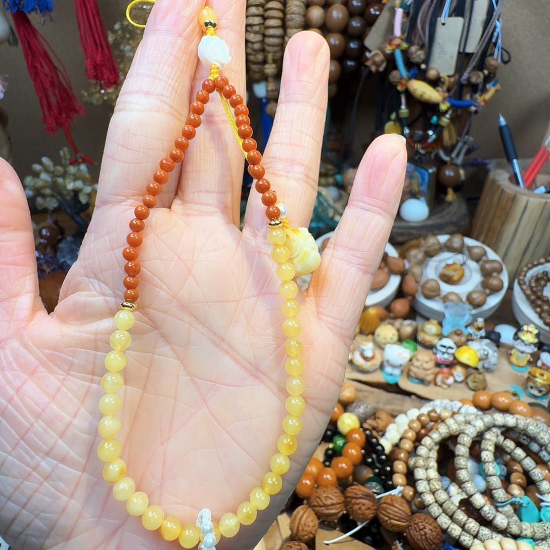 柏香籽/百香籽吊坠菩提树和树