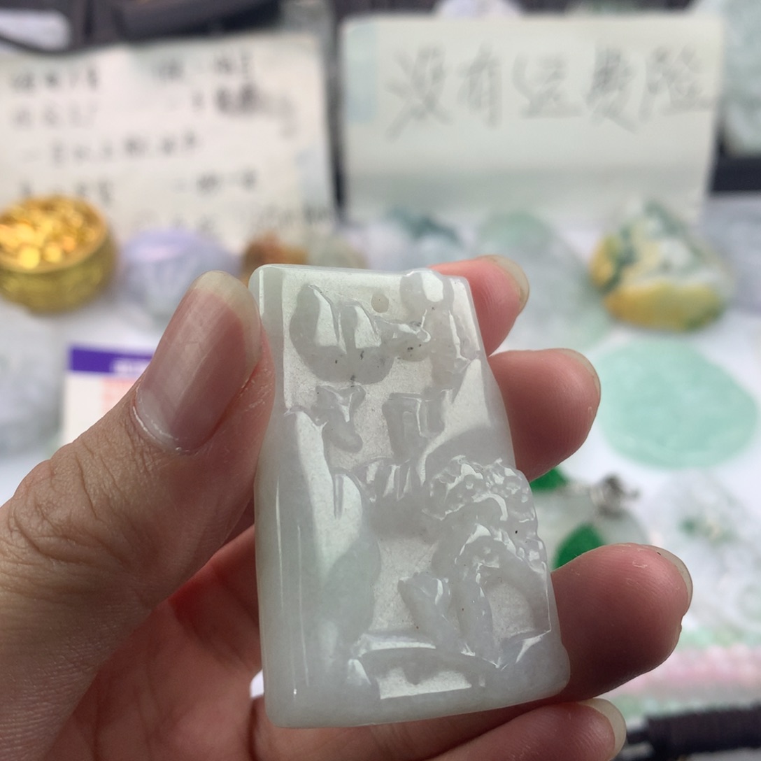 翡翠颈饰未镶嵌－