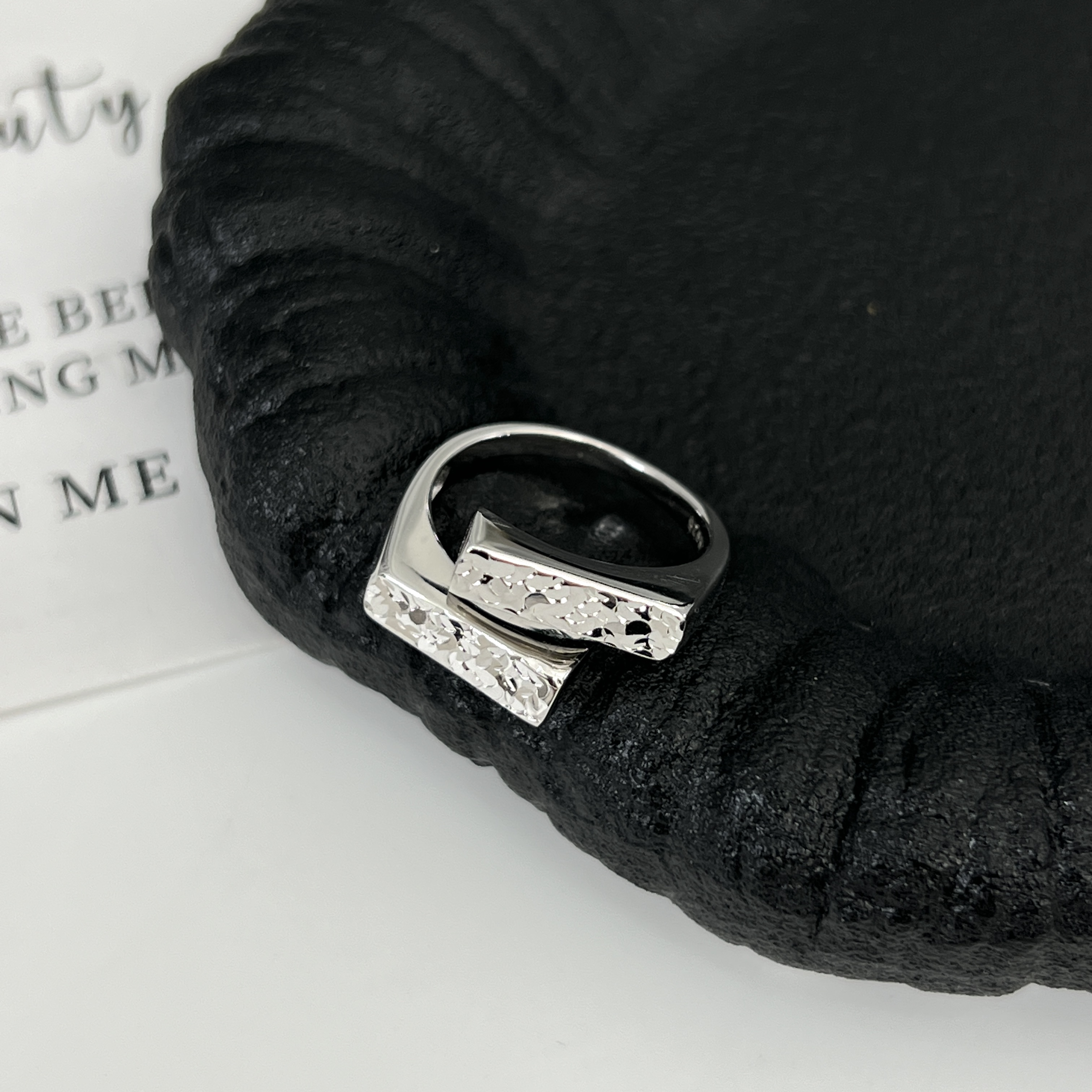 925银戒指 《几何建筑》复古简约时尚小众车花碎冰冰交叉开口银戒指