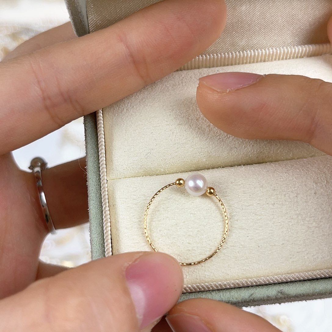 淡水珍珠戒指18K金镶嵌