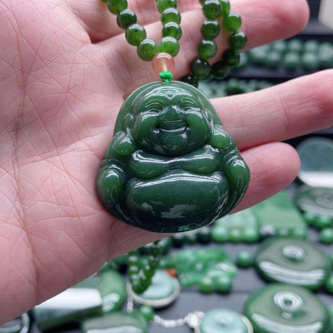 和田玉（碧玉）未镶嵌颈饰