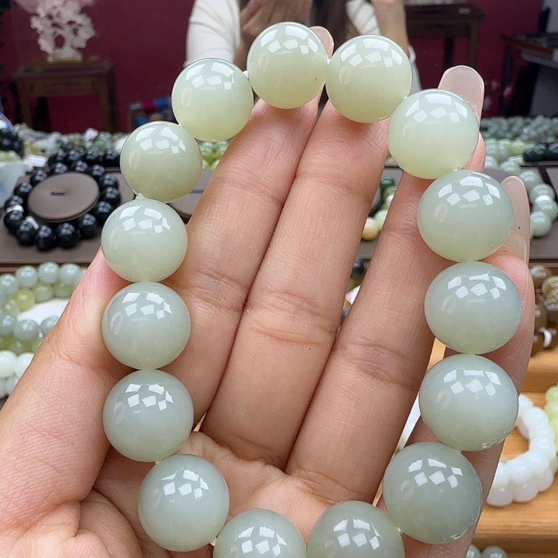 和田玉未镶嵌手链