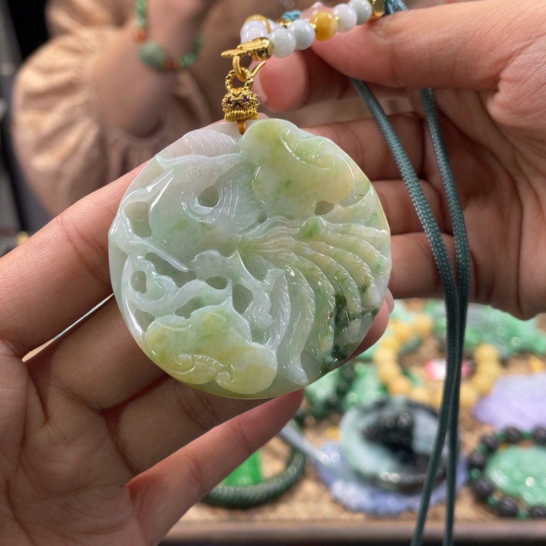 翡翠颈饰未镶嵌代编织