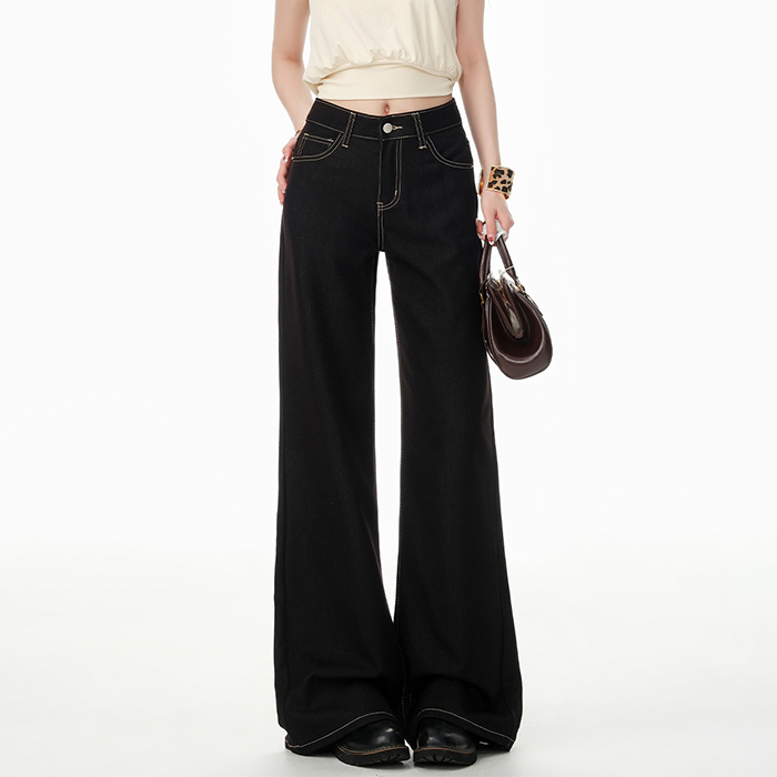 2025秋季新款不贴腿高腰显瘦微喇叭牛仔裤女休闲感软牛仔阔腿裤