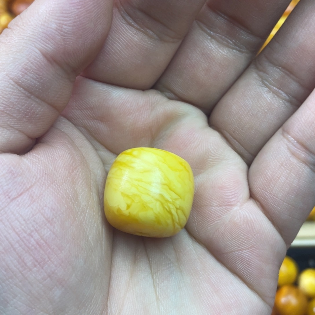 蜜蜡未镶嵌吊坠(不含链)