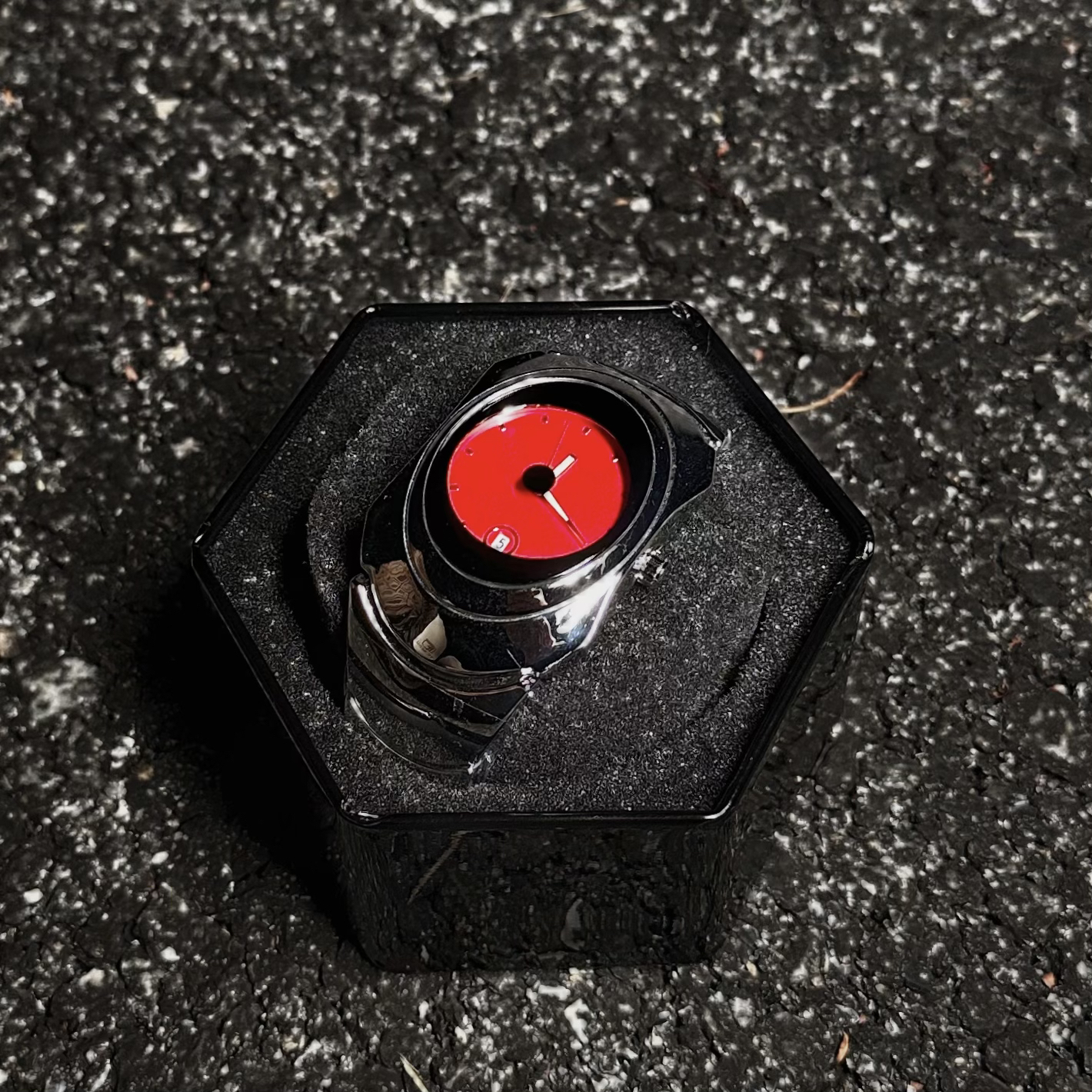 （Y2K正品）未来之环 千禧年Y2K小众ins石英机芯精钢表带手表