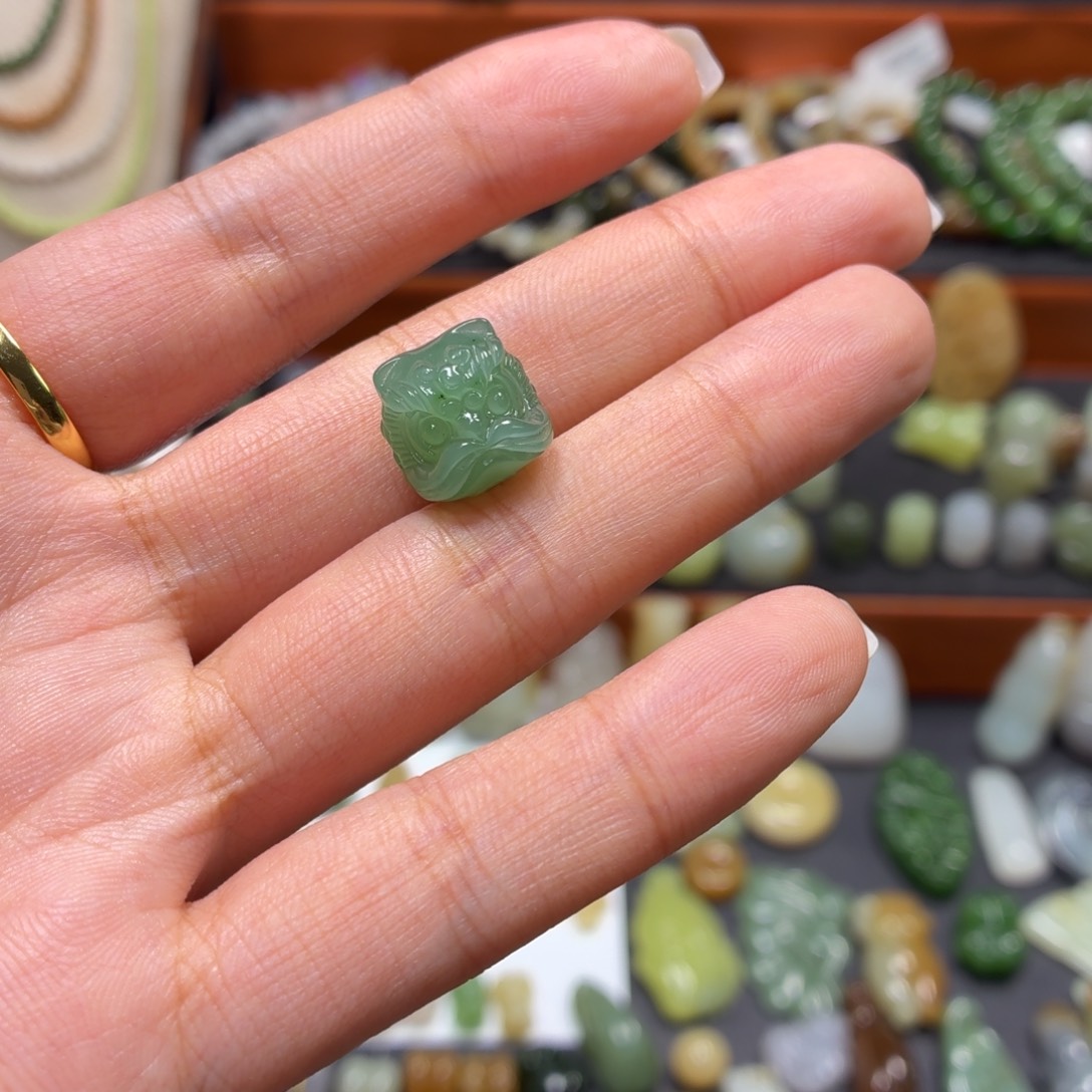 冰***糖和田玉未镶嵌手链定制不退不换