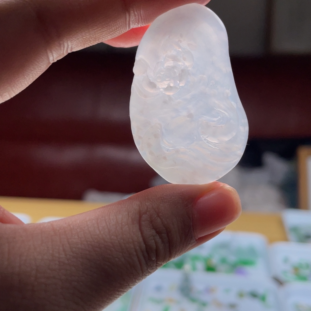 定制翡翠未镶嵌翡翠