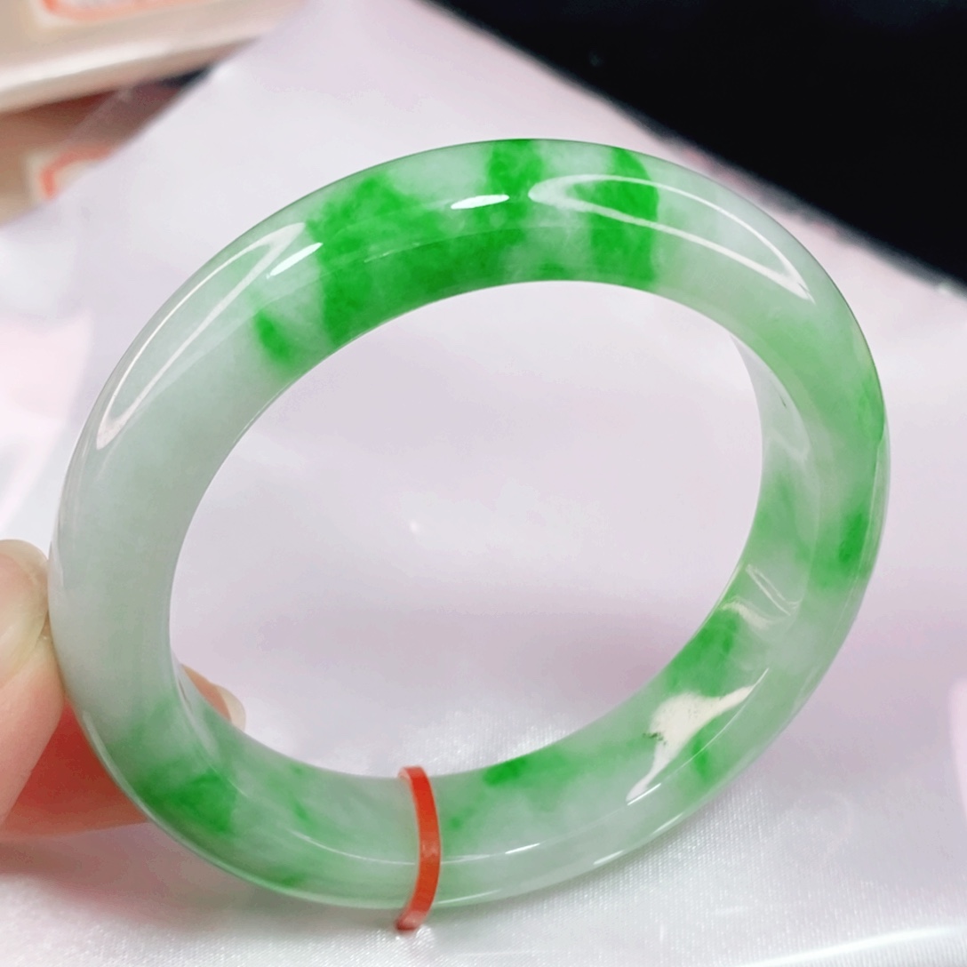 未镶嵌手镯翡翠53.8正圈