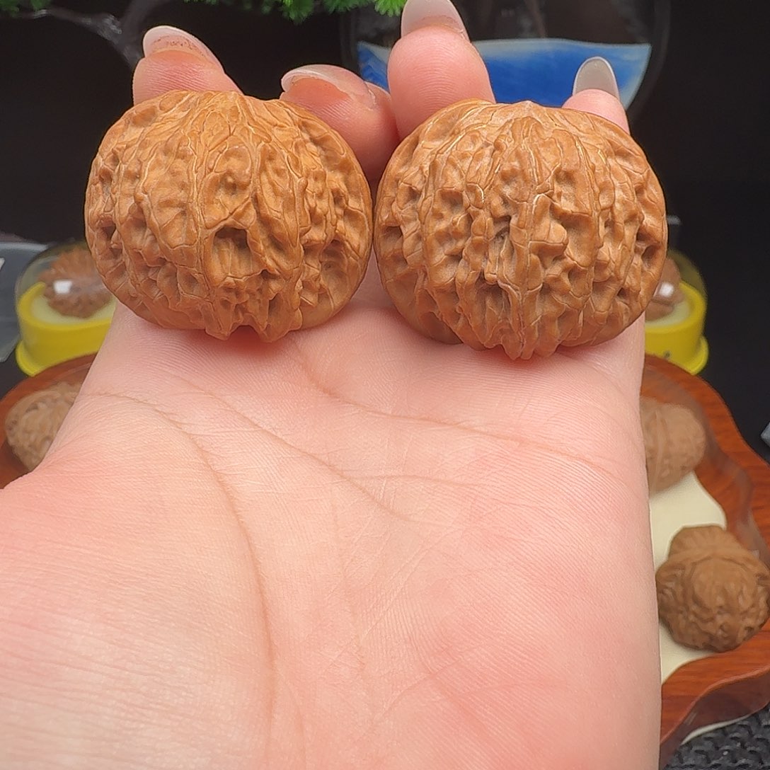 把件文玩核桃蝴蝶磨全品40
