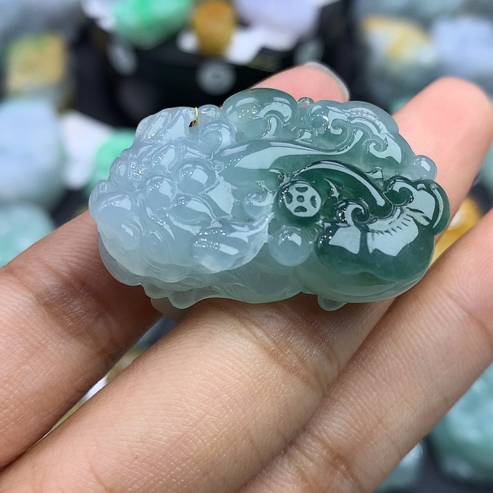 翡翠未镶嵌颈饰天然缅甸翡翠