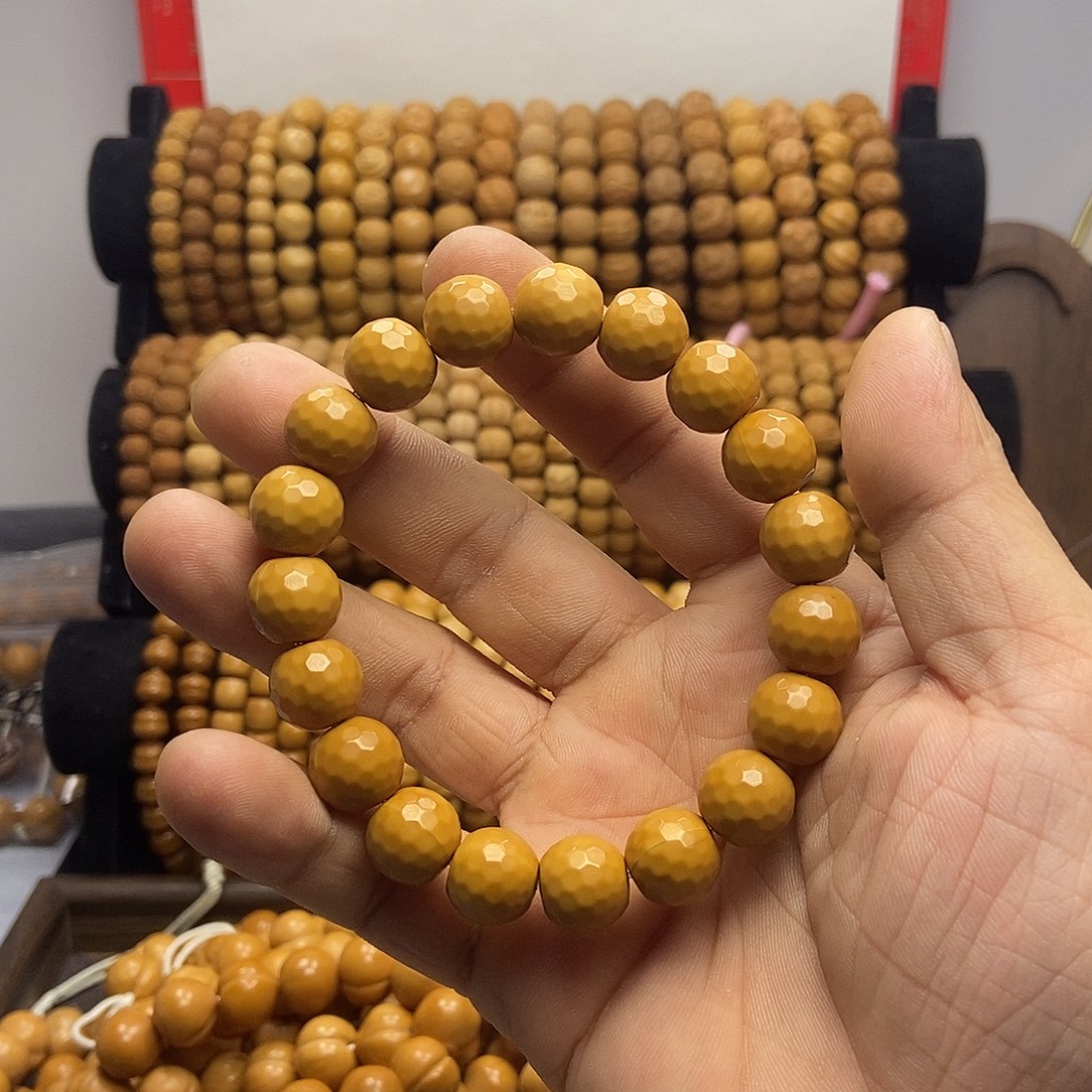 微***面手串猴头核桃猴头手串，钻石面一条