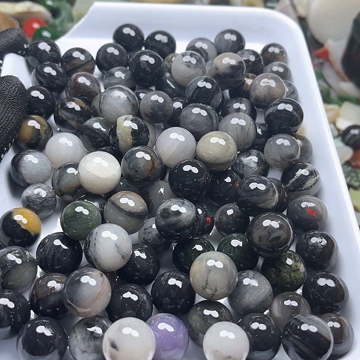 和田玉（糖玉）和田玉边角料9K金镶嵌用****5