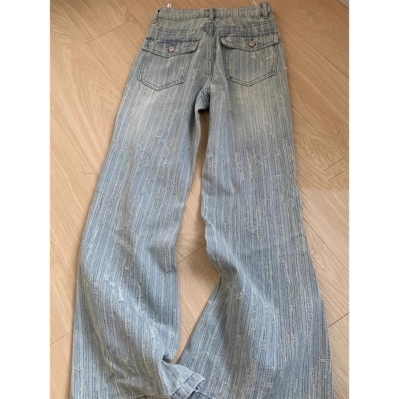 不贴腿微喇牛仔裤女夏季新款大码胖mm宽松显瘦遮肉梨型身材喇叭裤