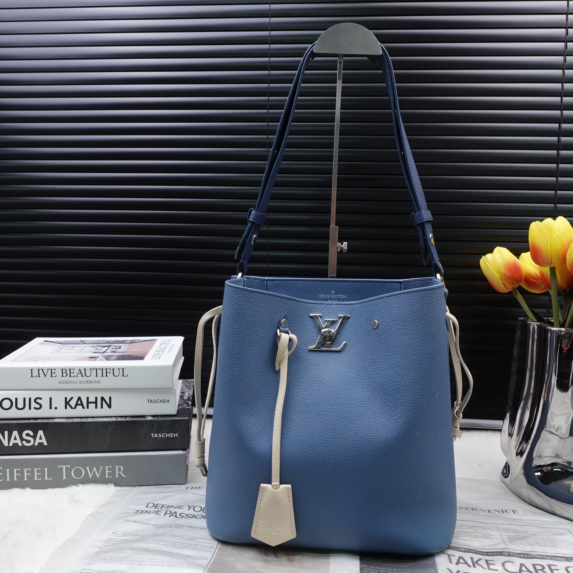 95新 LouisVuitton/路易威登 单肩包/T20329197