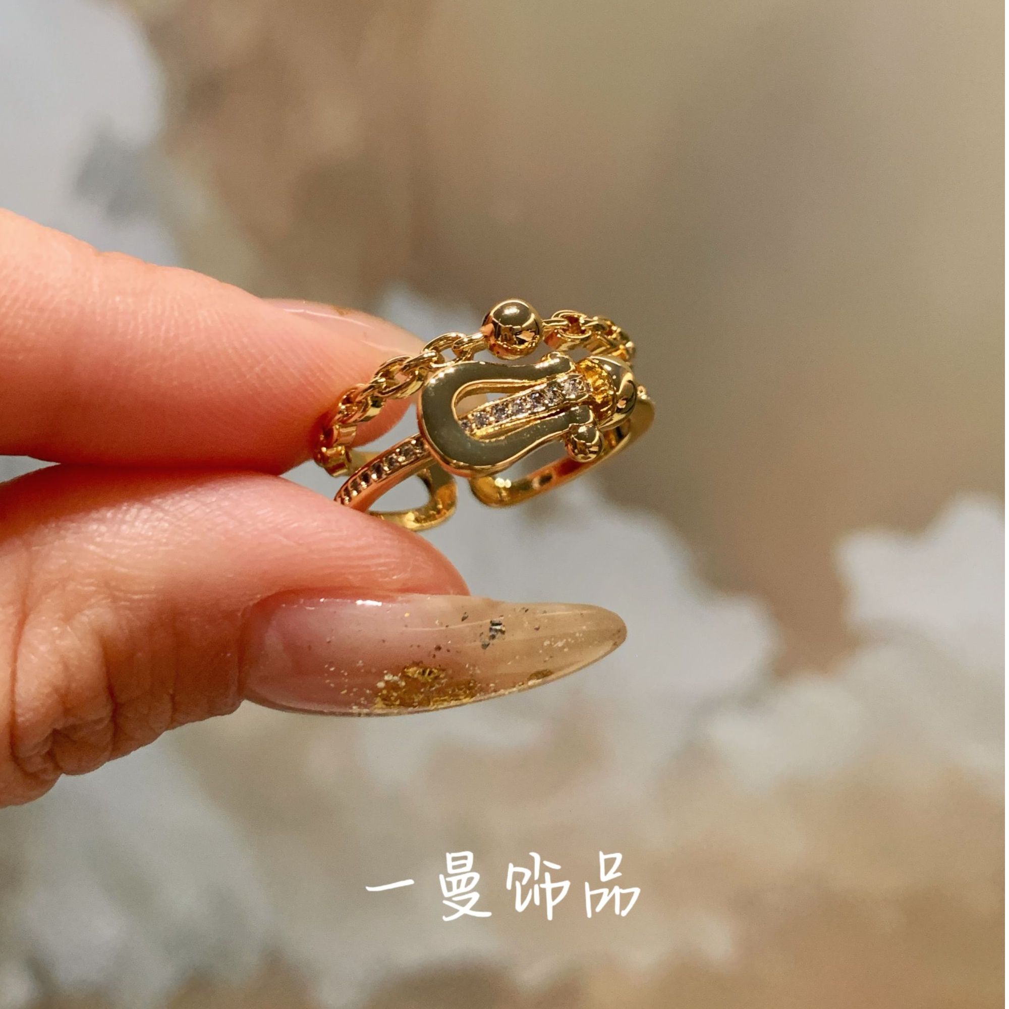 铜合金合成锆石戒指 设计感轻奢马蹄双层百搭开口戒MZ4556