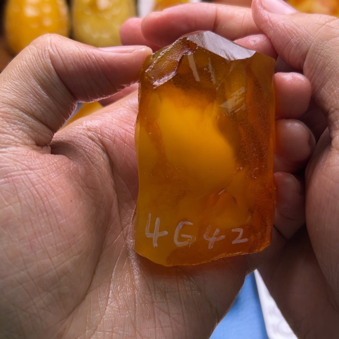 卸***田定制琥珀未镶嵌12345678