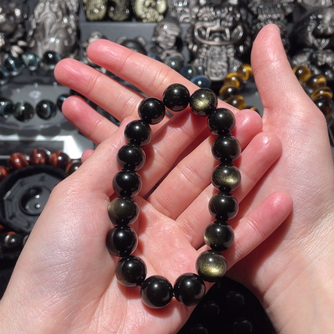 黑曜岩手串未镶嵌是****.