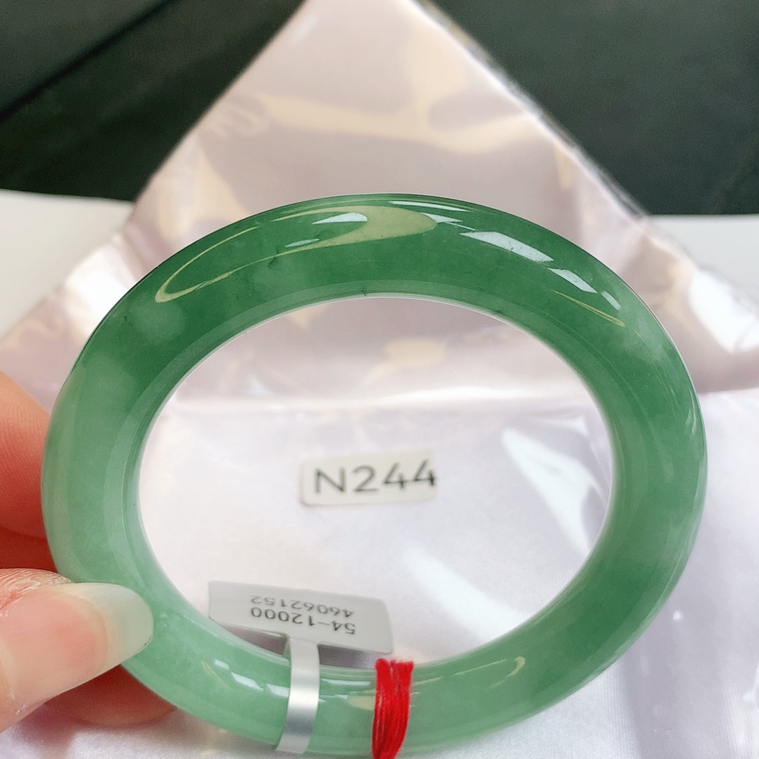 【闪购商品】翡翠手镯未镶嵌缅甸天然a货翡翠