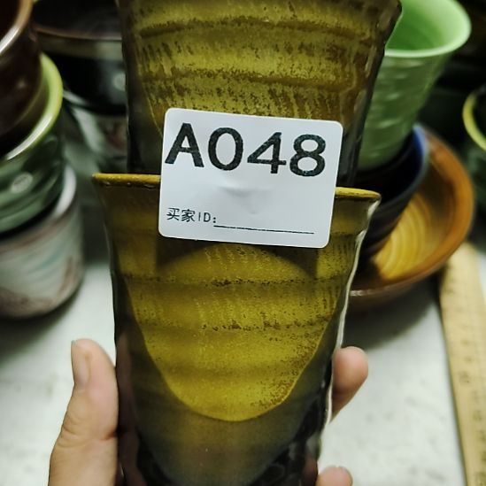 舒***坦瓷片五厂，七厂各种摆件，瓷片、均有瑕疵。！