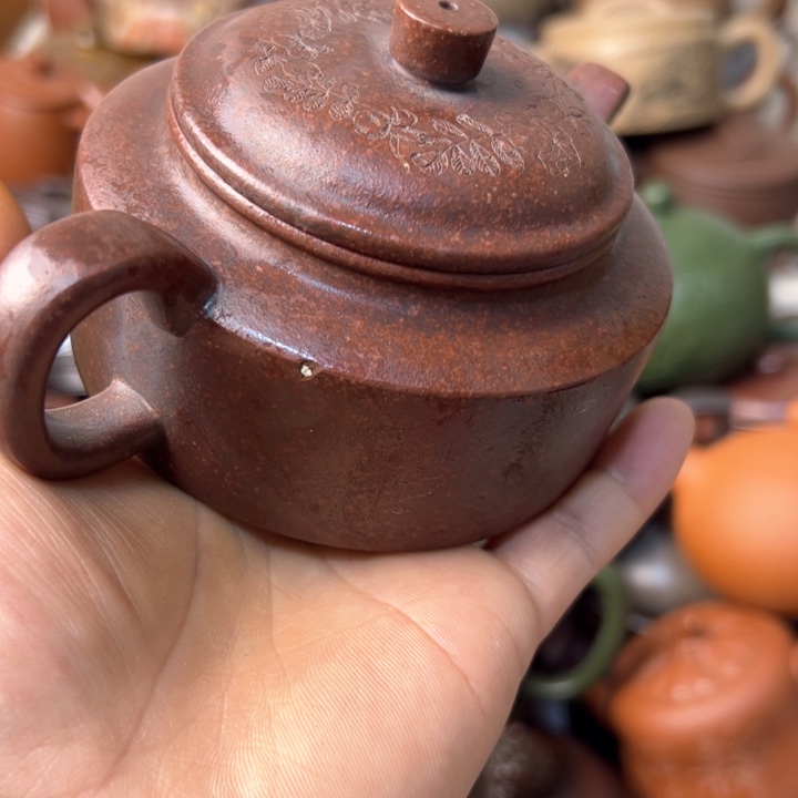 紫砂茶壶紫砂壶壶身跳砂