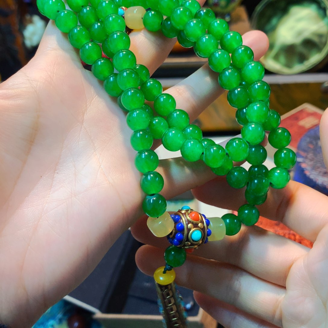 和田玉（碧玉）颈饰未镶嵌